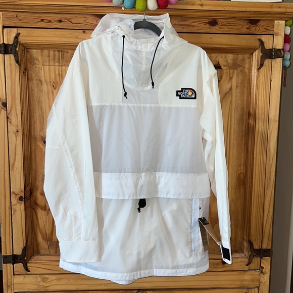 The North Face Gardenia White Outline hooded Anorak windbreaker. SZ M. NWT - Picture 4 of 7